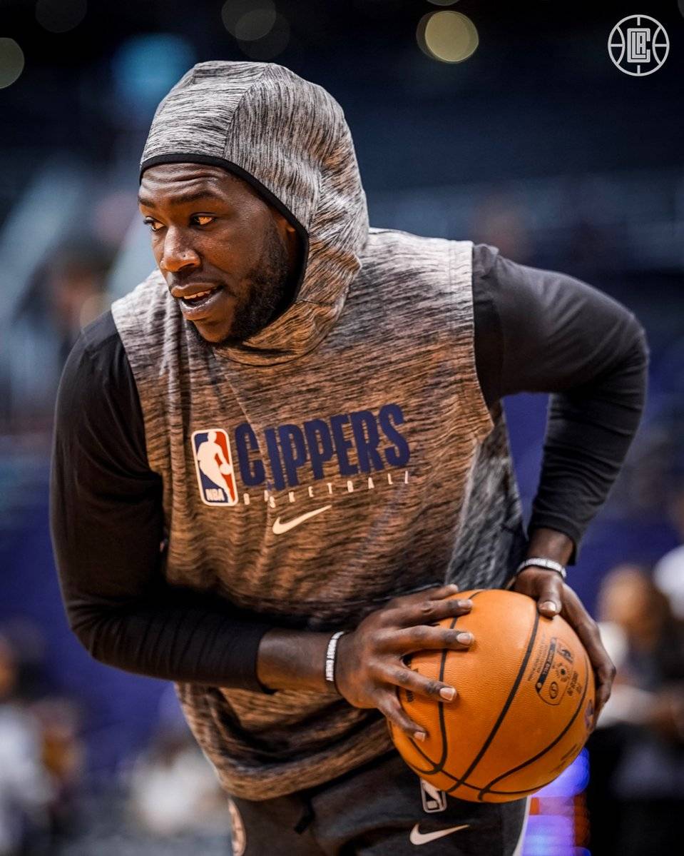 这一换人，早就埋下伏笔（换人之举，早有预兆）