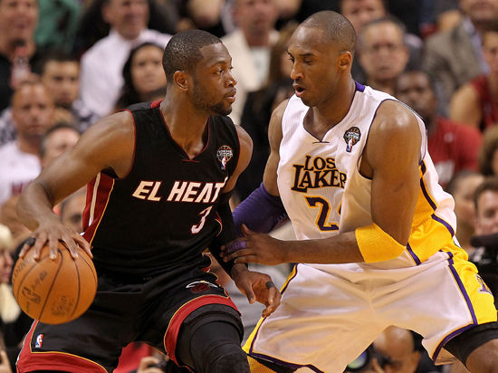 里夫斯：虽然文班缺席但福克斯状态正佳，我们要坚决执行战术（里夫斯：文班缺阵无碍，福克斯状态火热，我们必须坚决贯彻战术）