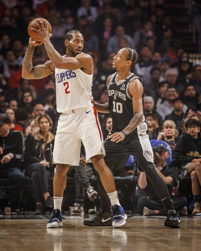 独臂运动员王家超以铁人三项重写人生节奏（独臂选手王家超用铁人三项改写人生节拍）