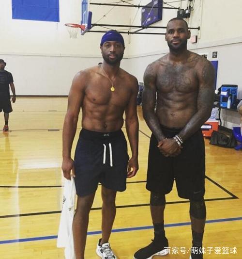 喀麦隆足协和教练点名不同球报道埃托奥解雇阿布巴卡尔以保护记录（喀麦隆足协与主帅回应多方报道：否认埃托奥为保纪录解雇阿布巴卡尔）