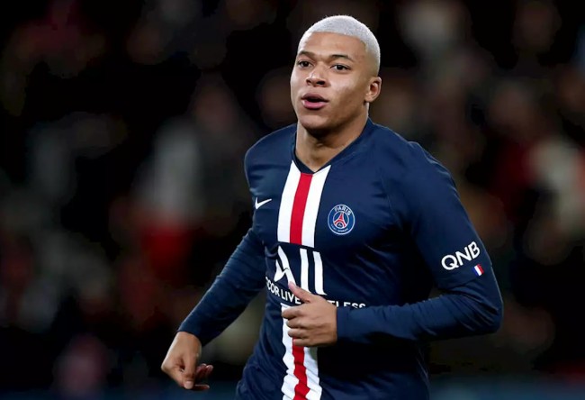 21世纪五大联赛外场球员出场时间榜：C罗、拉莫斯、梅西前3（本世纪五大联赛外场球员出场时间排行榜：C罗、拉莫斯、梅西位列前三）